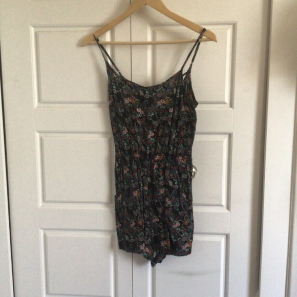 Cute summer jumpsuit - Picture 2 of 2